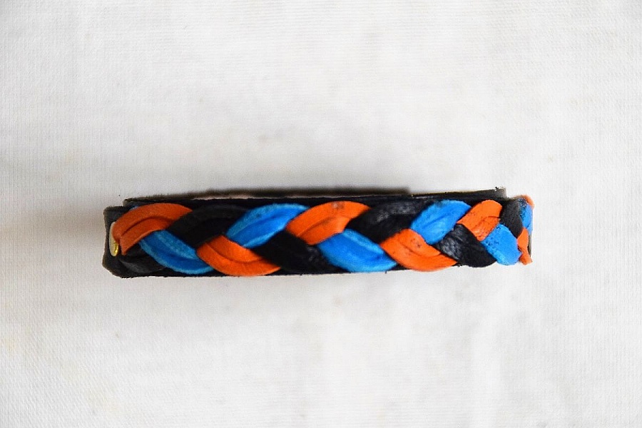 bracelet cuir tress&eacute; 2 couleurs