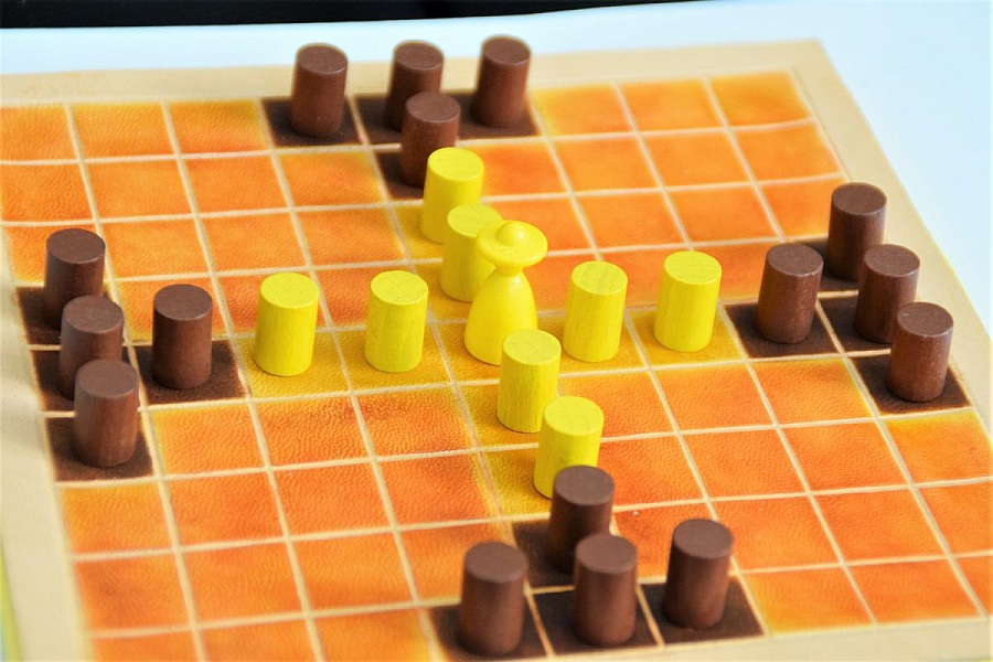 l&aelig;r tablutsett