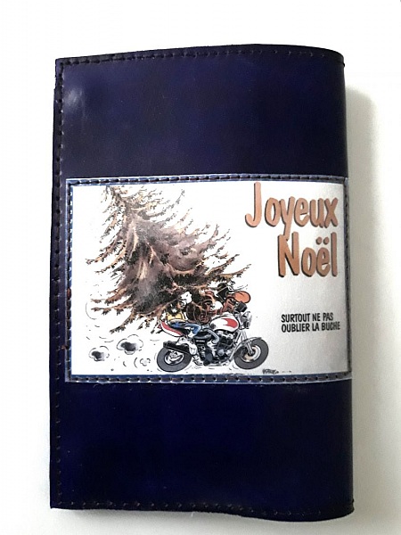 range papier voiture personnalis&eacute;